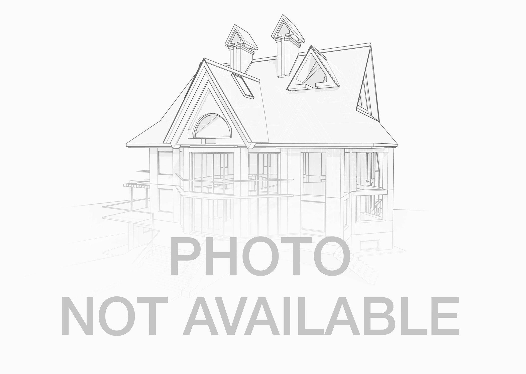 678 Middlebury Lane 